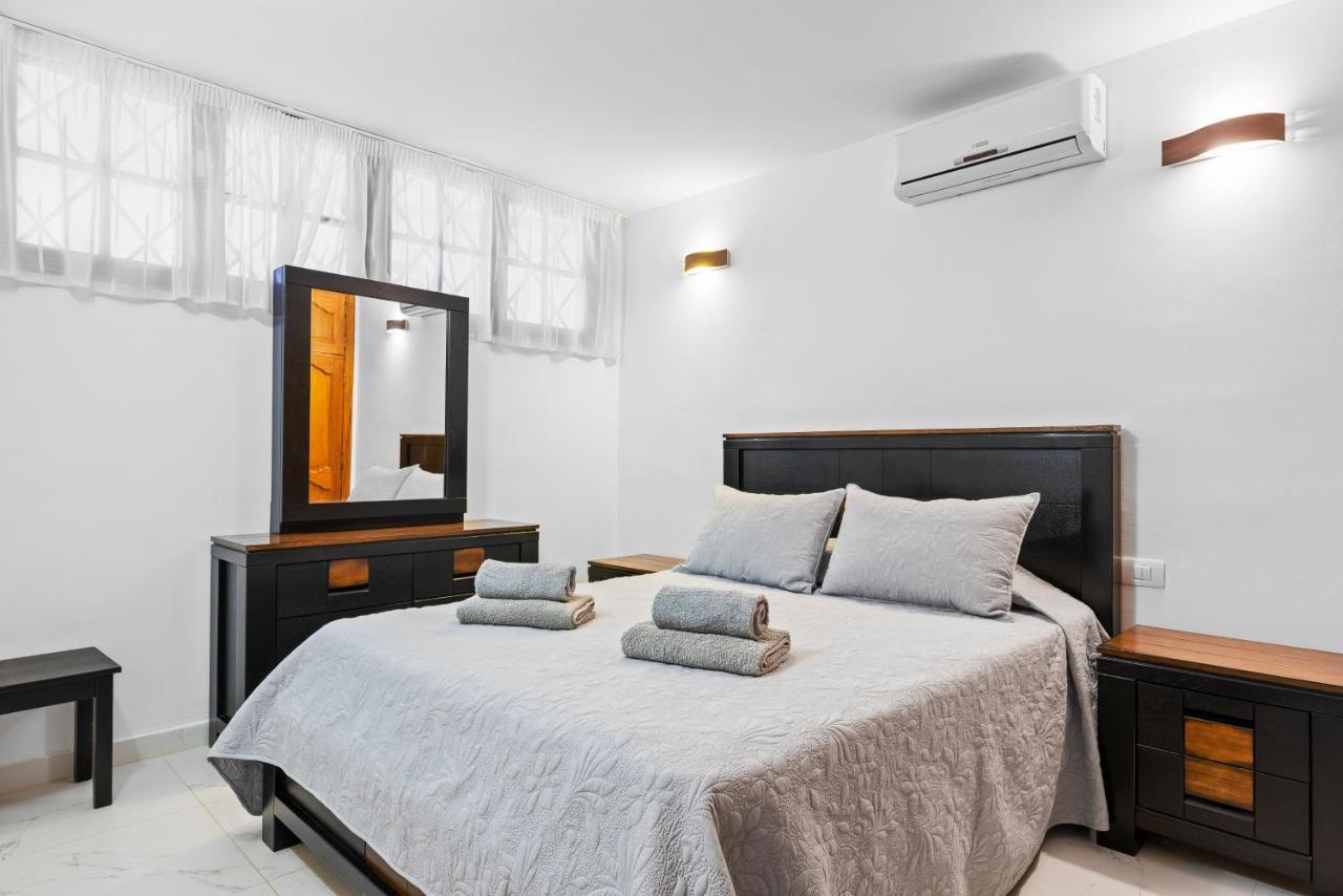 Neptuno Pool And Private Access Apartment