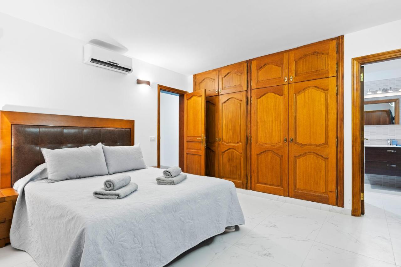 Neptuno Pool And Private Access Puerto de Santiago (Tenerife)
